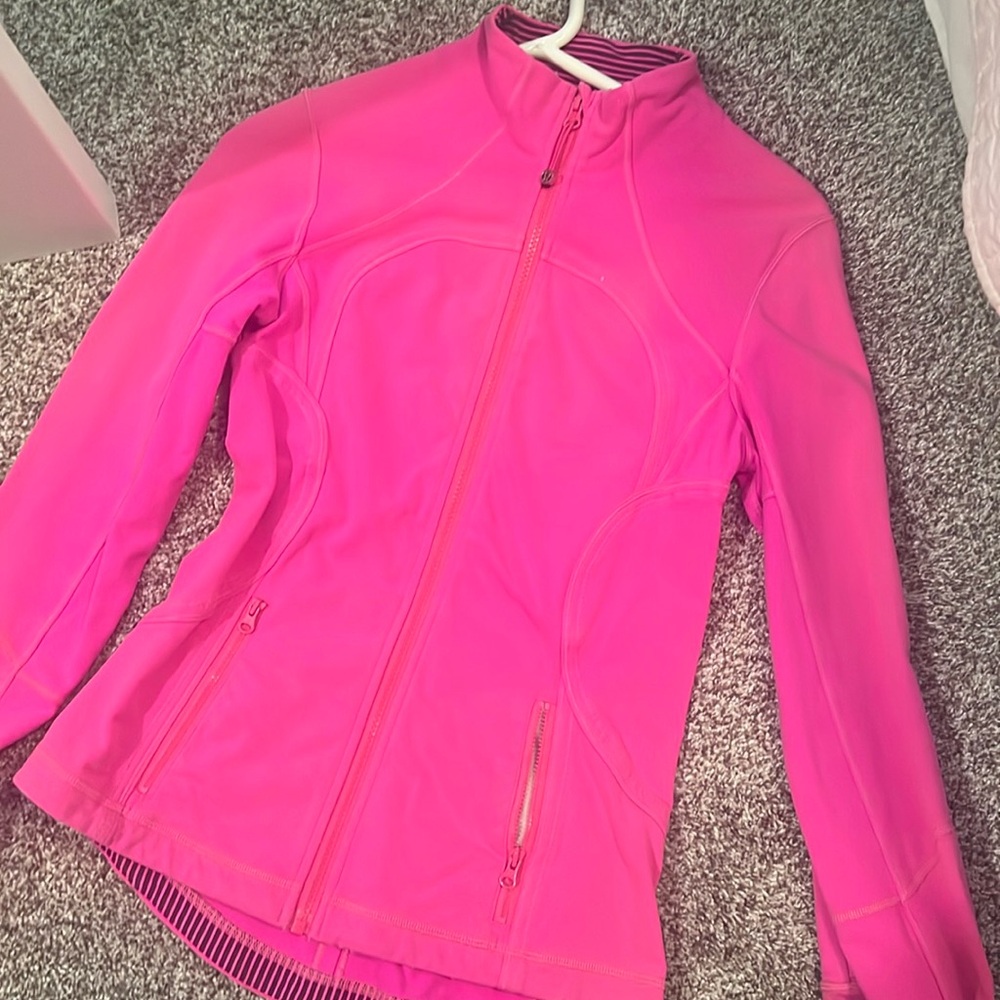 Hot pink lululemon define jacket